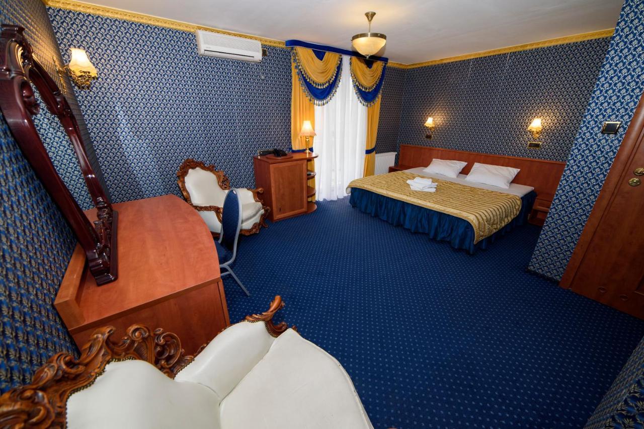Palac Royal 3*